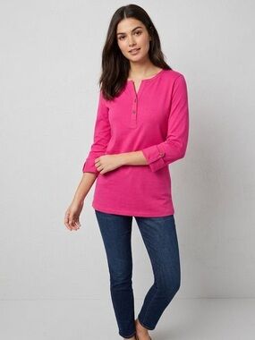 Jones New York Sport Hot Pink Knit 3/4 Sleeve Woman’s Top. V-Neck. Sz Large